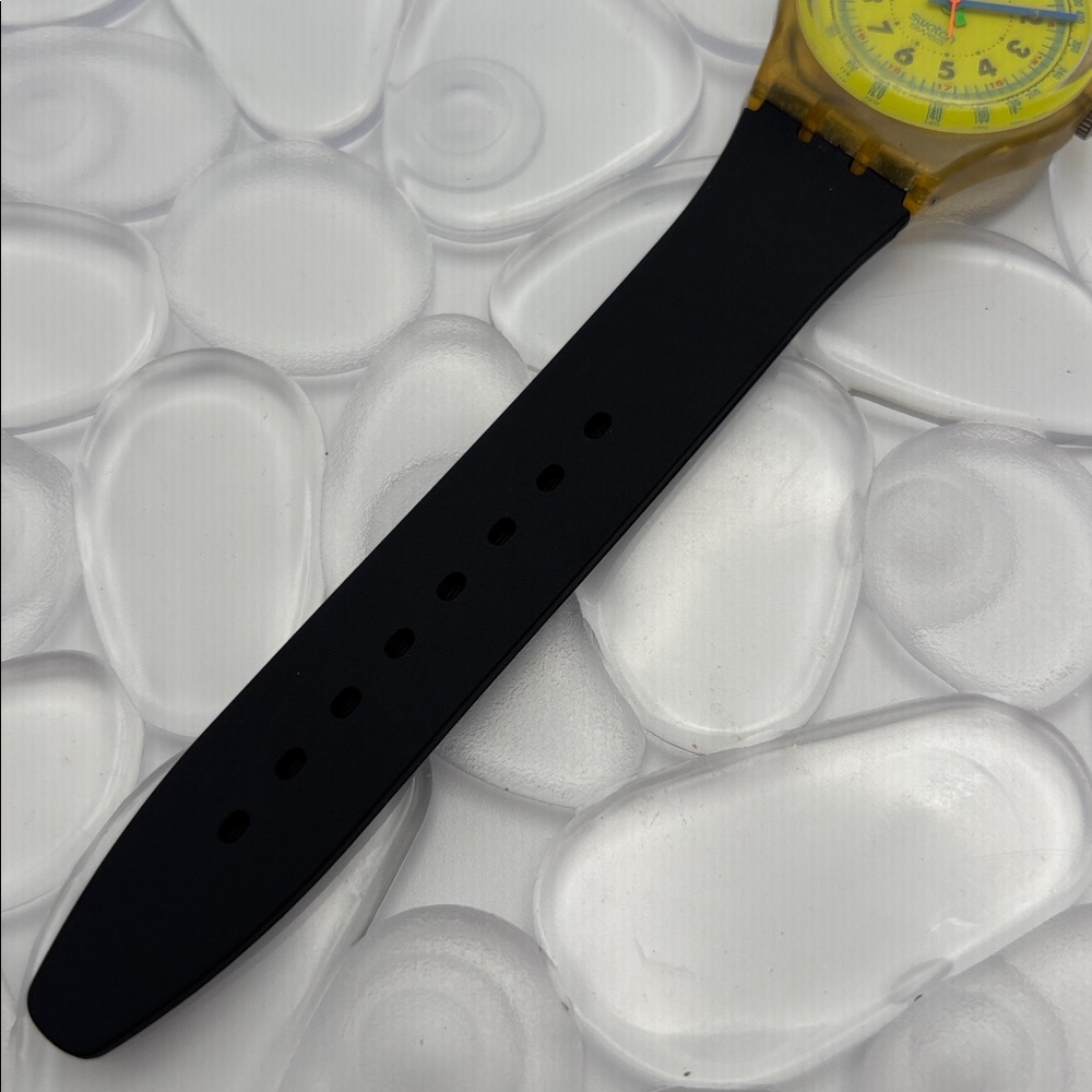 Swatch Watch GK116 LEMON ICEBERG - Picture 4 of 9